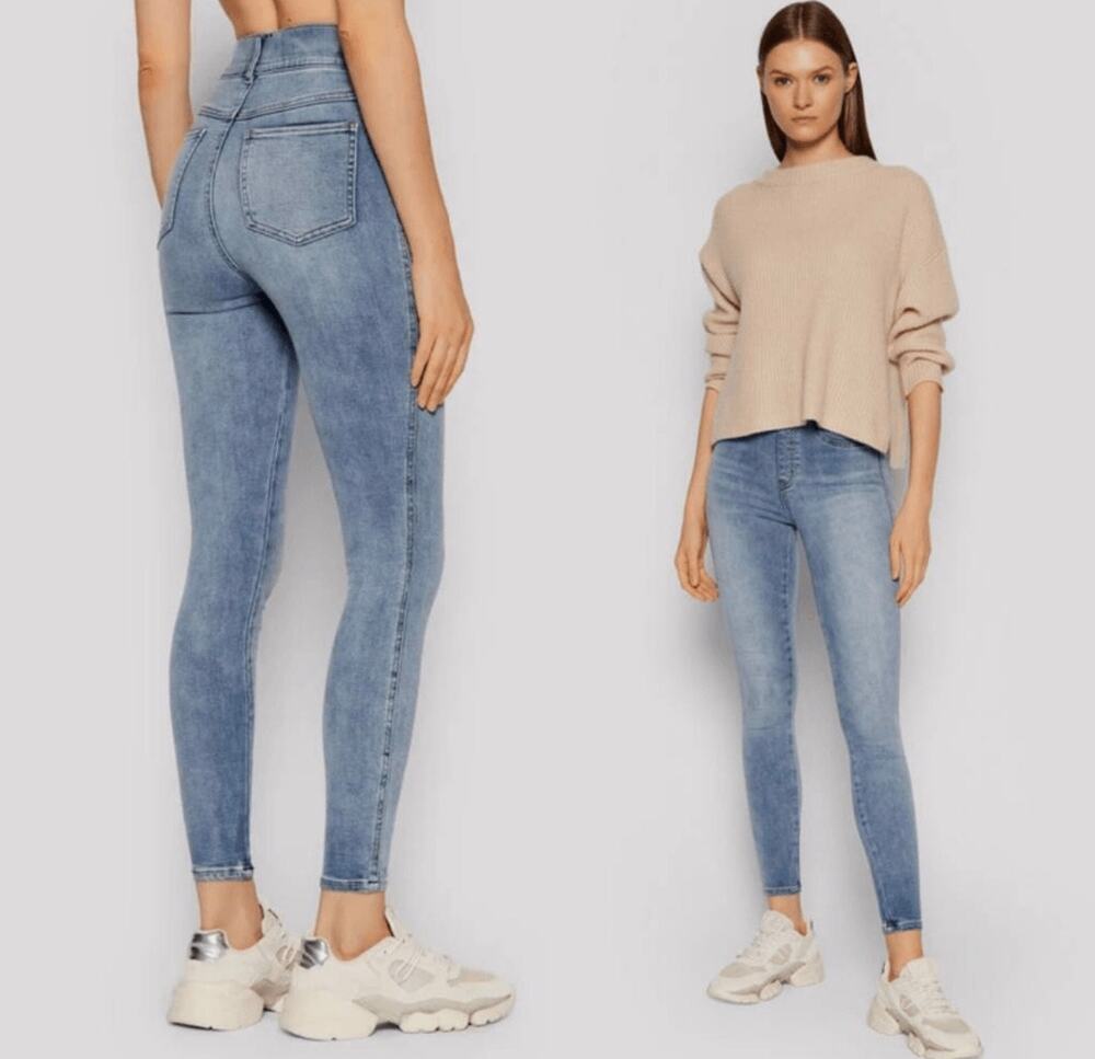 NWOT Spanx Sz S Light Vintage Wash Pull On Skinny Jeans Slimming